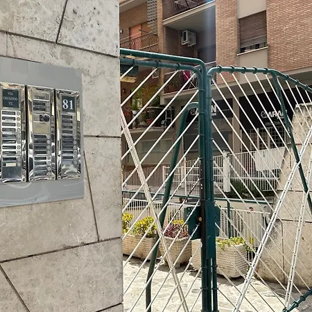 Vatican Yh Apartment *