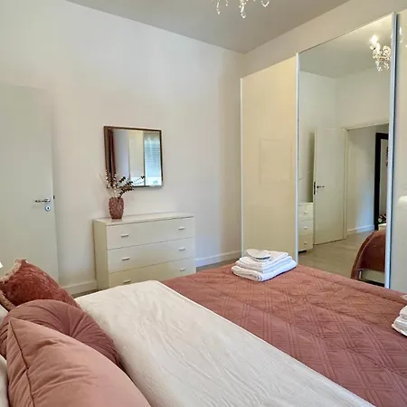 Vatican Yh Appartement *