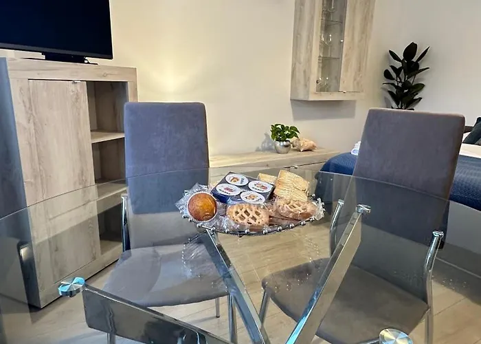 Vatican Yh Apartment